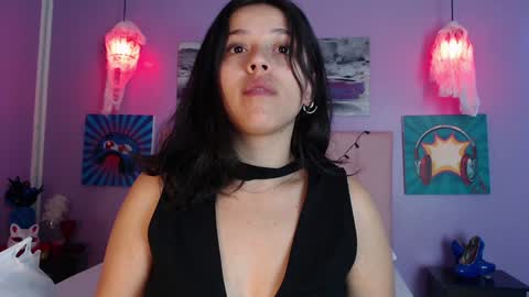 Sara luciana online show from 11/21/24, 11:48