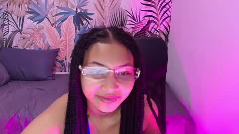 lucyy_kiss online show from 01/04/25, 07:11