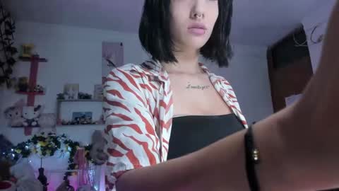 lunacristal_moon online show from 12/07/24, 11:17