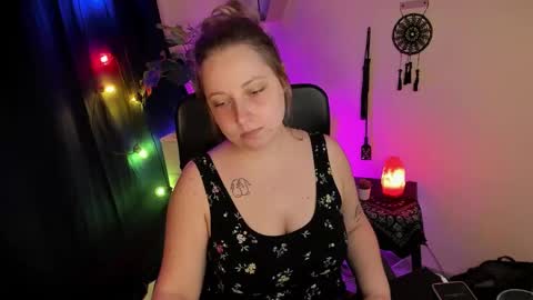 Maggie online show from 12/15/24, 05:15