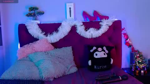 Maria Paula online show from 12/12/24, 04:08