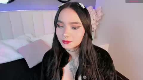 mar_celinee online show from 11/17/24, 03:17