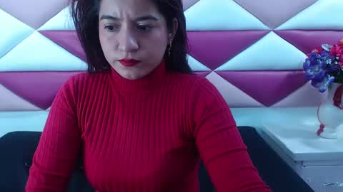 maria_clay online show from 12/06/24, 12:29