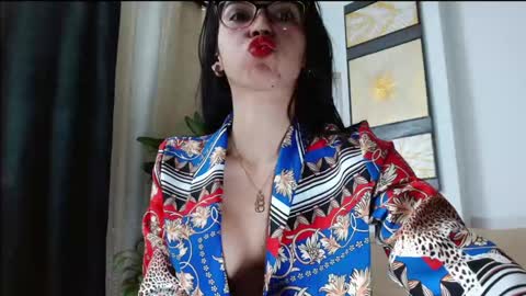 mariaa_antonia1 online show from 11/21/24, 12:06