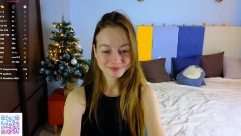 Hello my name is MariaI havent started broadcasting for a whole year And here I am again online show from 12/12/24, 05:23