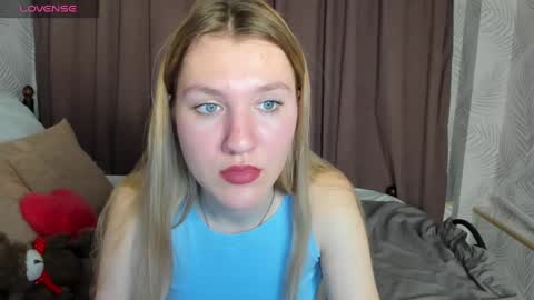 mariel_brown online show from 12/04/24, 08:27