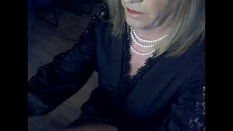 Martina Mae online show from 12/01/24, 04:36