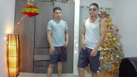 Team Cris Darwin- Fernando- Stiven- David online show from 12/29/24, 11:11