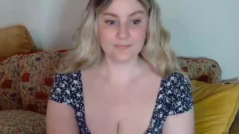 mathilde_solveig online show from 01/24/25, 06:41