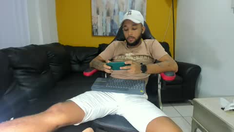 max_sexyhot26 online show from 01/06/25, 02:34