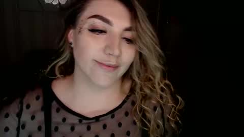 McKenzie Sloan online show from 01/01/25, 01:17