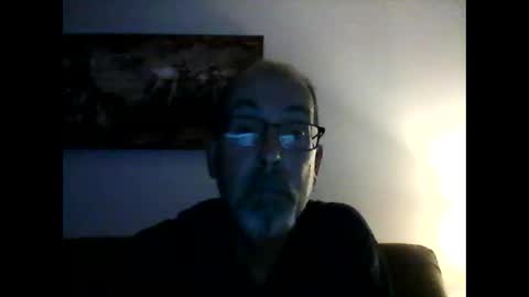 me at home online show from 12/12/24, 09:44