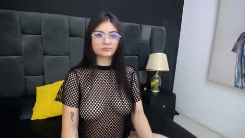 megan_sweet_1 online show from 11/17/24, 11:26