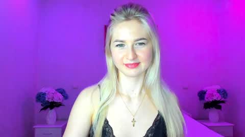 Mellina online show from 12/08/24, 10:32