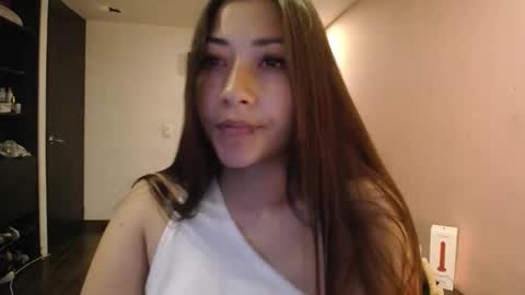 Mia zoe online show from 12/12/24, 01:48