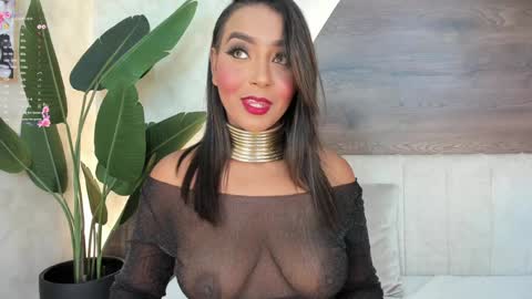 mia_lacy online show from 11/12/24, 07:18