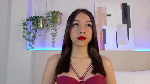 mia_oconner online show from 12/17/24, 01:06