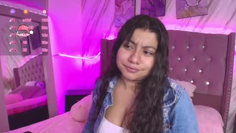 miaa_smiith1 online show from 12/07/24, 11:36