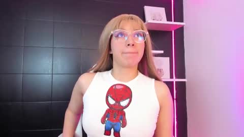 miah_jay online show from 12/07/24, 11:47