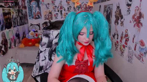 Miku online show from 12/15/24, 09:22