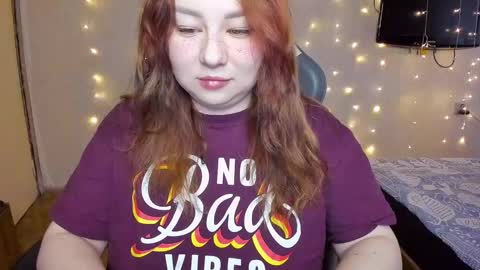 Mila shy sensual person  online show from 11/21/24, 04:48