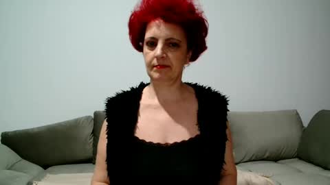 Milfsupreme online show from 01/06/25, 09:31