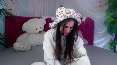 millagrace online show from 12/19/24, 01:41