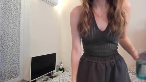 mira_tasty online show from 12/28/24, 05:09