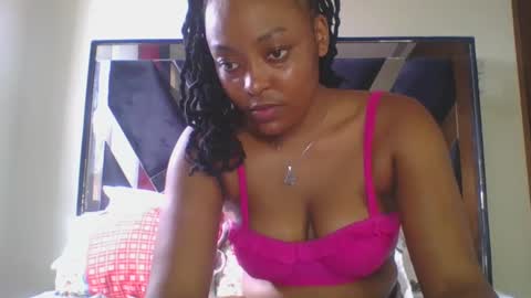 miss_dree online show from 12/11/24, 11:14