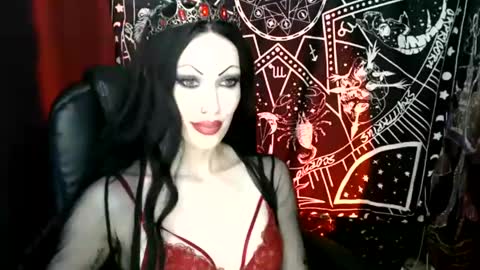 MissMoonDoll online show from 11/23/24, 04:35