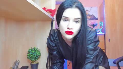 Mistress Kristi online show from 11/14/24, 08:47