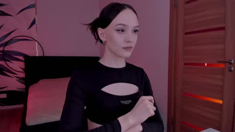 Mistress Mia online show from 12/16/24, 05:13