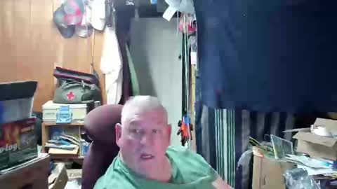 mr_canoe_licker_69 online show from 11/14/24, 04:08