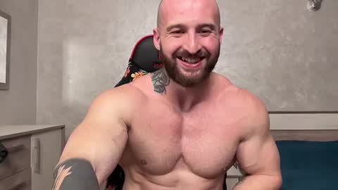 Muscle God online show from 12/02/24, 06:14