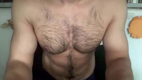 musclehair3 online show from 12/02/24, 10:53