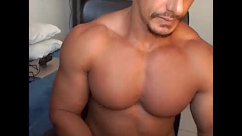 muscleoss online show from 11/19/24, 06:52