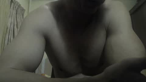 SexyMuscled online show from 12/31/24, 11:06