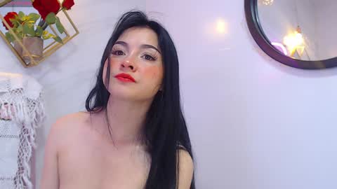 naamah_b online show from 11/11/24, 01:07