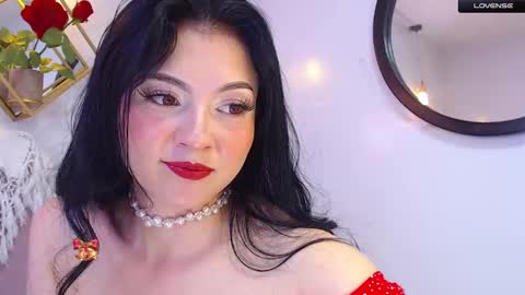 naamah_b online show from 12/14/24, 01:48