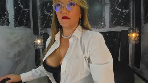 NAOMIIDIAMOND online show from 12/19/24, 01:51