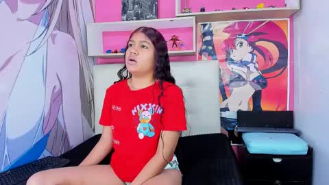 natalieevansx online show from 12/23/24, 12:21