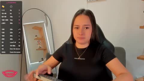 nathalyxx_ online show from 12/23/24, 02:09