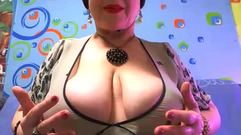 OldKinkyMILF online show from 11/14/24, 06:54