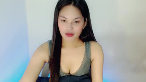 nicole_kiss01 online show from 12/14/24, 10:12