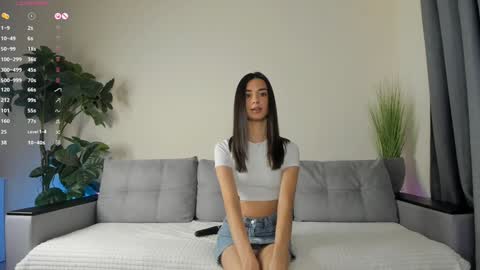 Dua Lipa online show from 12/05/24, 01:14