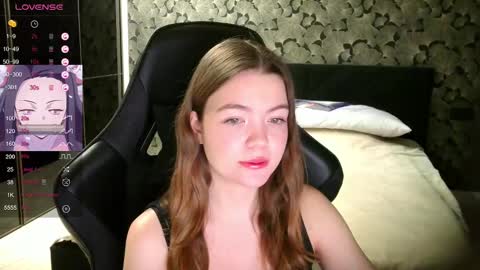 NicoleMeew online show from 11/14/24, 07:11