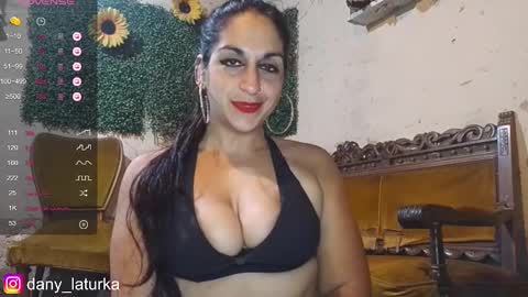 Daniela Dany online show from 11/18/24, 05:41