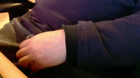 older_man_cam online show from 12/18/24, 01:32