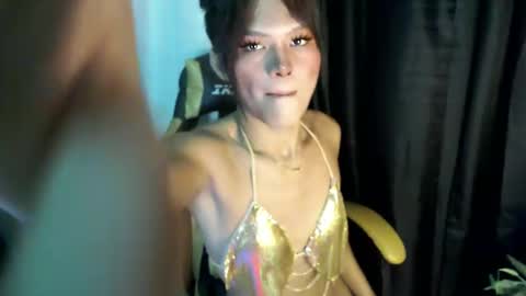 olivia69pussycock online show from 12/07/24, 08:01