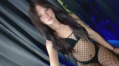 olivia69pussycock online show from 12/01/24, 03:53